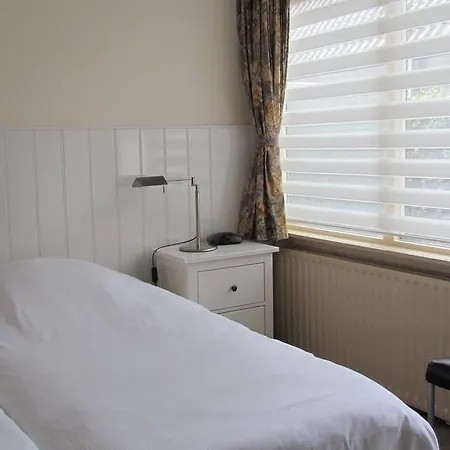 Huize Eikenhof * Μπέργκεν