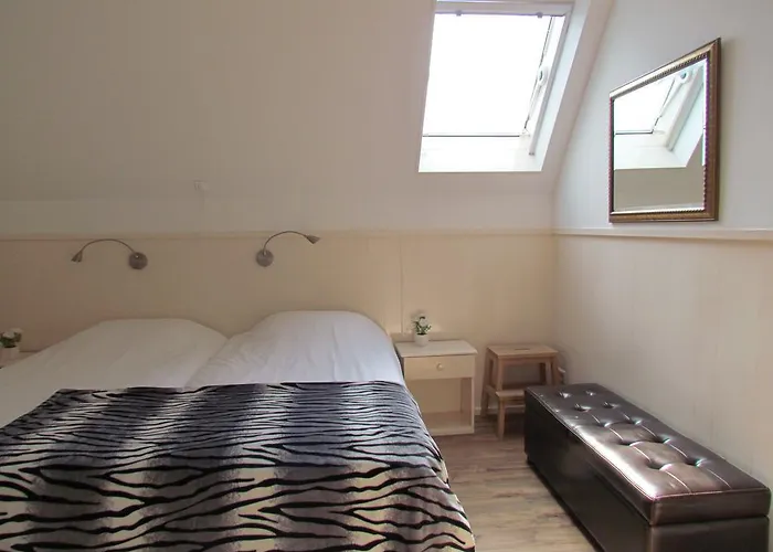 Appartement Huize Eikenhof Bergen