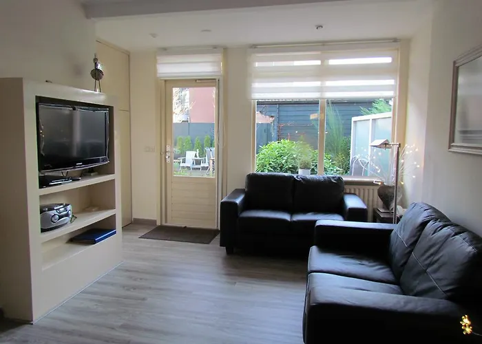 Appartement Huize Eikenhof Bergen